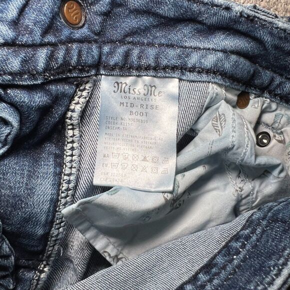 Miss Me Jeans Womens Heaven Mid Rise Boot Size 28 Blue Denim Y2K Distressed - Picture 4 of 9